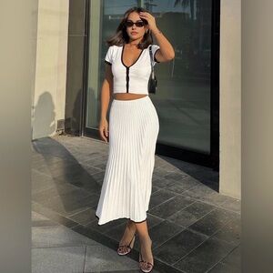 Commense Contrast Trim Sweater Skirt Set